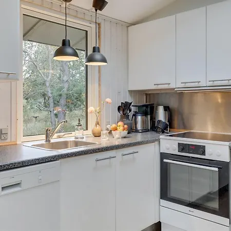 度假居 Essi - 300m From The Sea By Interhome